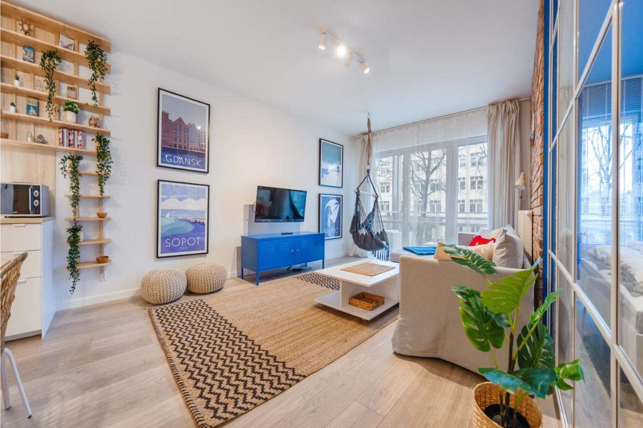 Apartamenty Sun & Snow Riverfront Gdansk Exterior photo