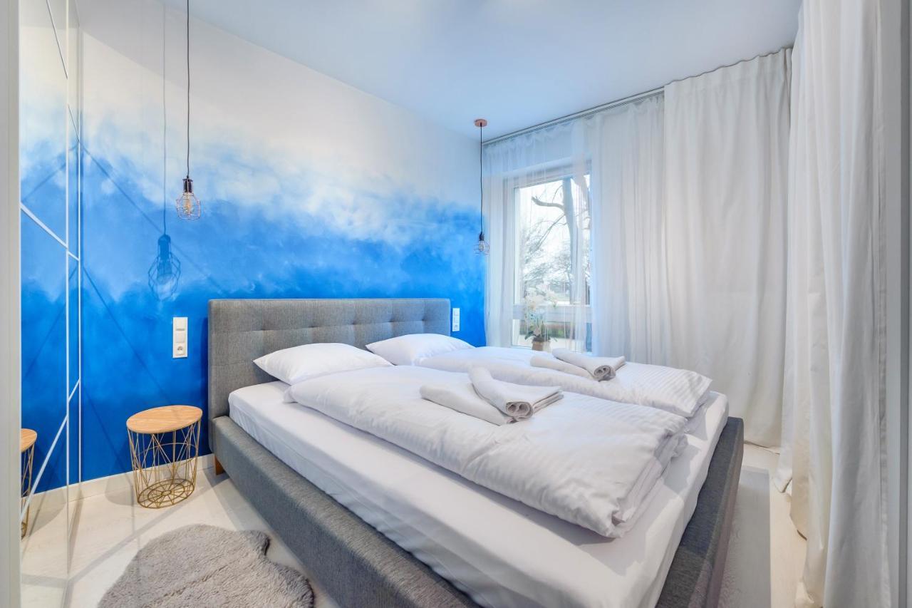 Apartamenty Sun & Snow Riverfront Gdansk Exterior photo